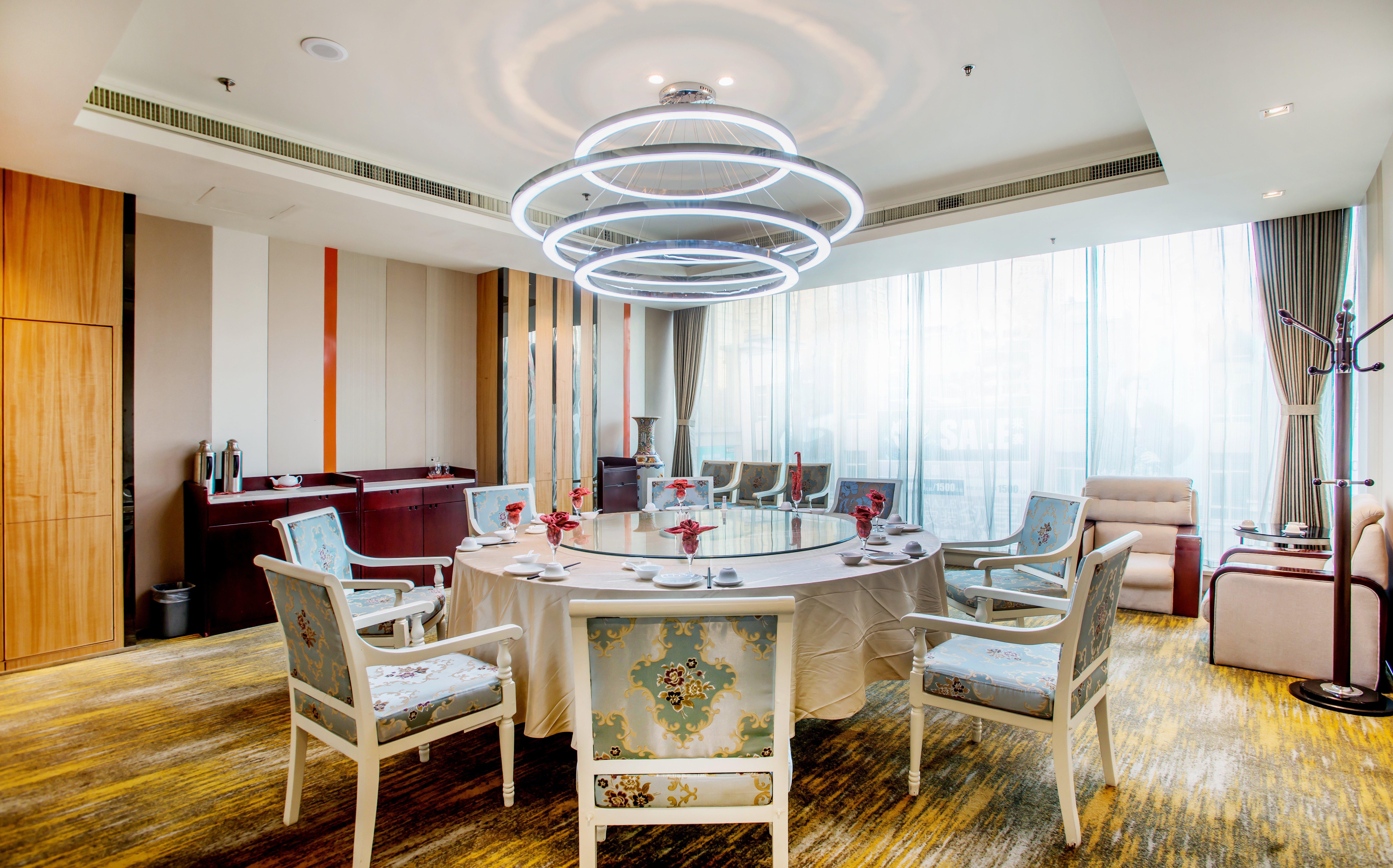 Holiday Inn Express City Centre Dalian By Ihg Dış mekan fotoğraf